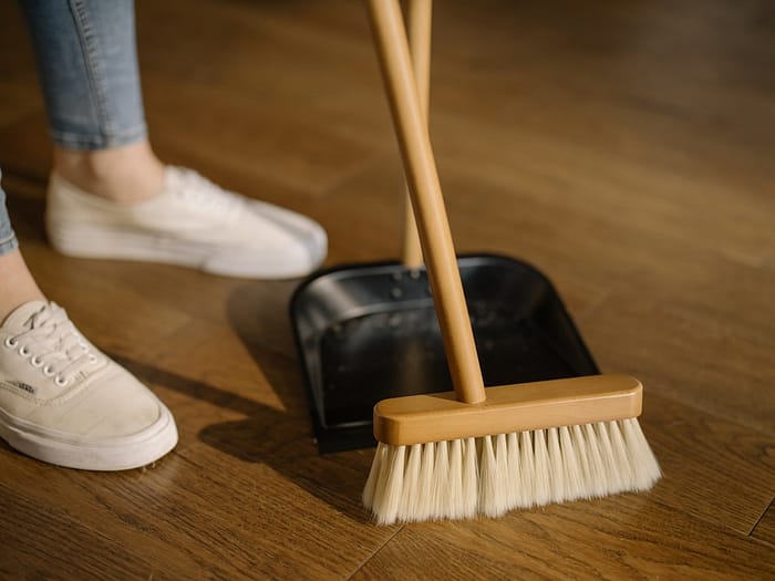 Student Cleaning in Lancaster